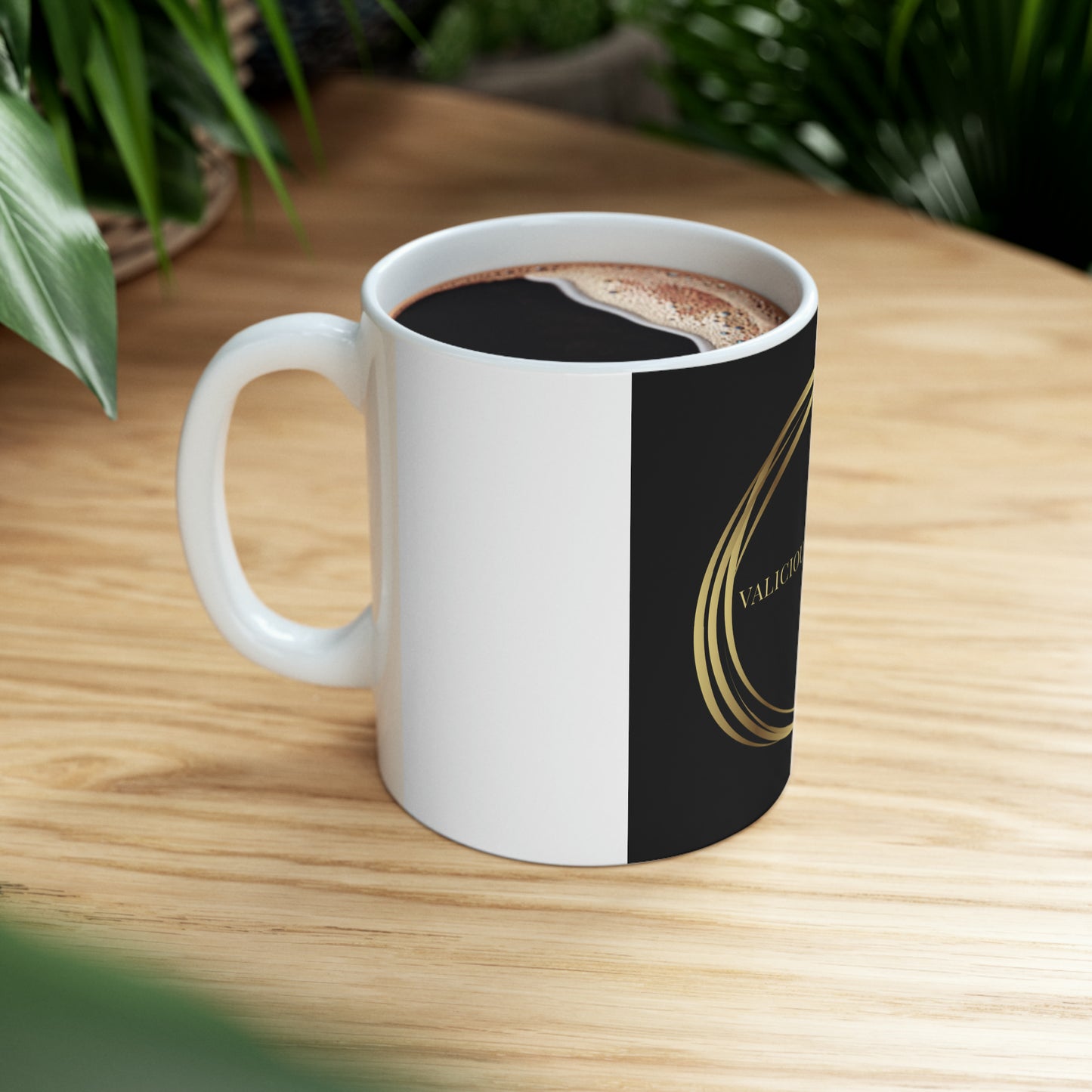 The V-Mug
